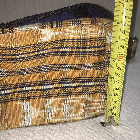 LIN CANOLA Guatemalan handwoven messenger bag - Picture 8 of 11